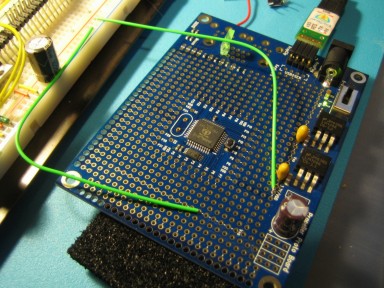 Connecting external 3.3V VDD power to the Parallax Propeller Proto Board